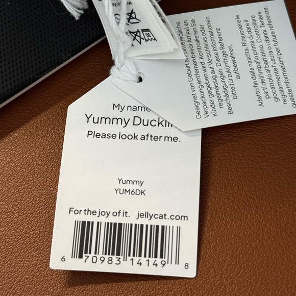 NWT Retired Authentic Jellycat Yummy Duckling Rare - Picture 7 of 7